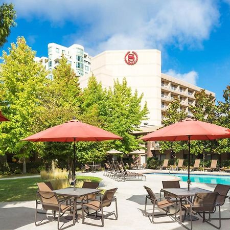 Sheraton Vancouver Airport Hotel Richmond Exterior foto
